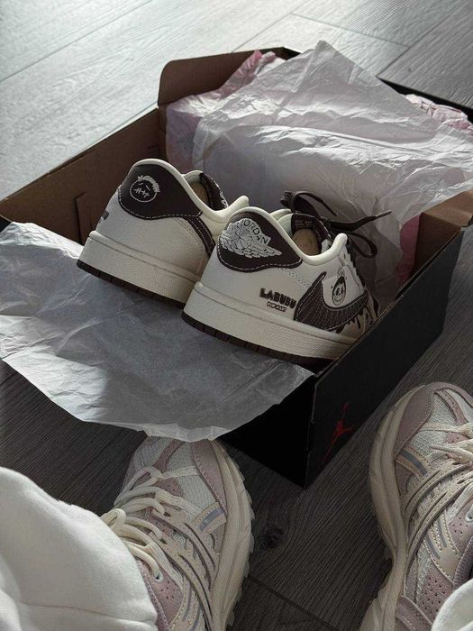 Кросівки Nike Air Jordan 1 x Travis Scott Low LABUBU premium