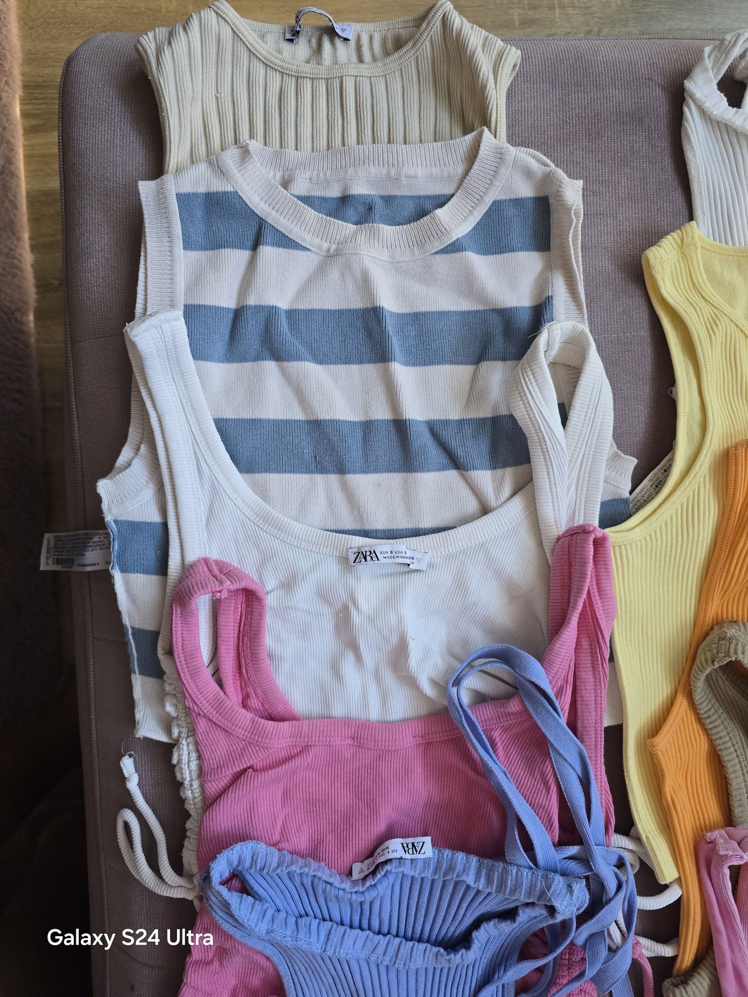 Zestaw topów na lato zara stradivarius reserved