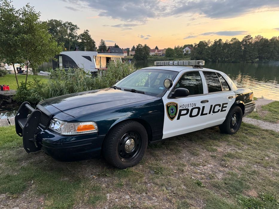 Ford Crown Ford Crown Victoria Police Intercaptor