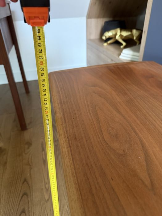 Duński nowoczesny stolik boczny z drewna tekowego lata 60-te