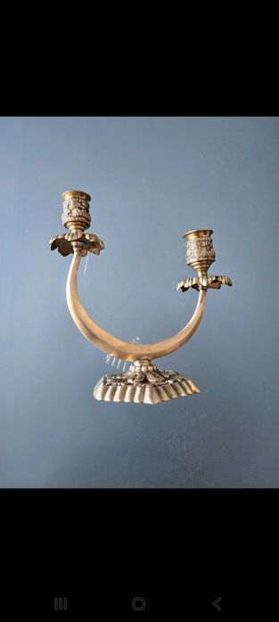 Castical vintage dourado