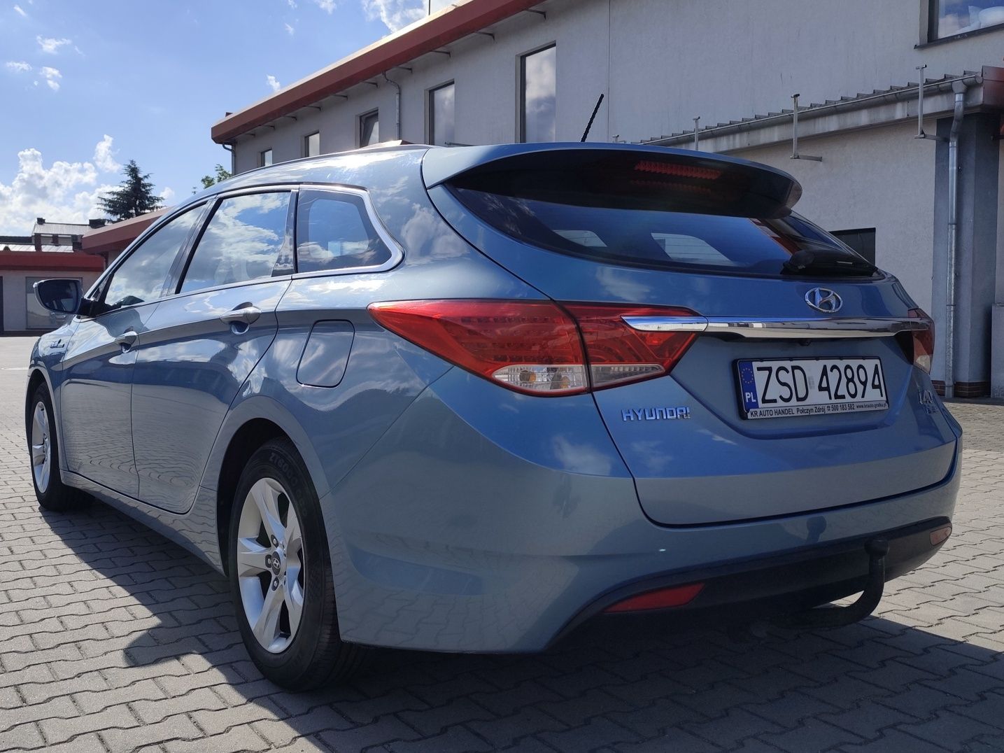 Hyundai i40 kombi hak bogate wyposażenie nawigacja
