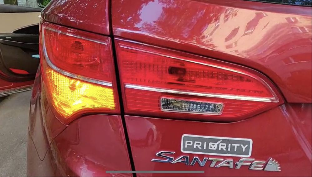 Жовті повороти на авто із США HYUNDAI SANTA FE (Хендай Санта Фе) P21W