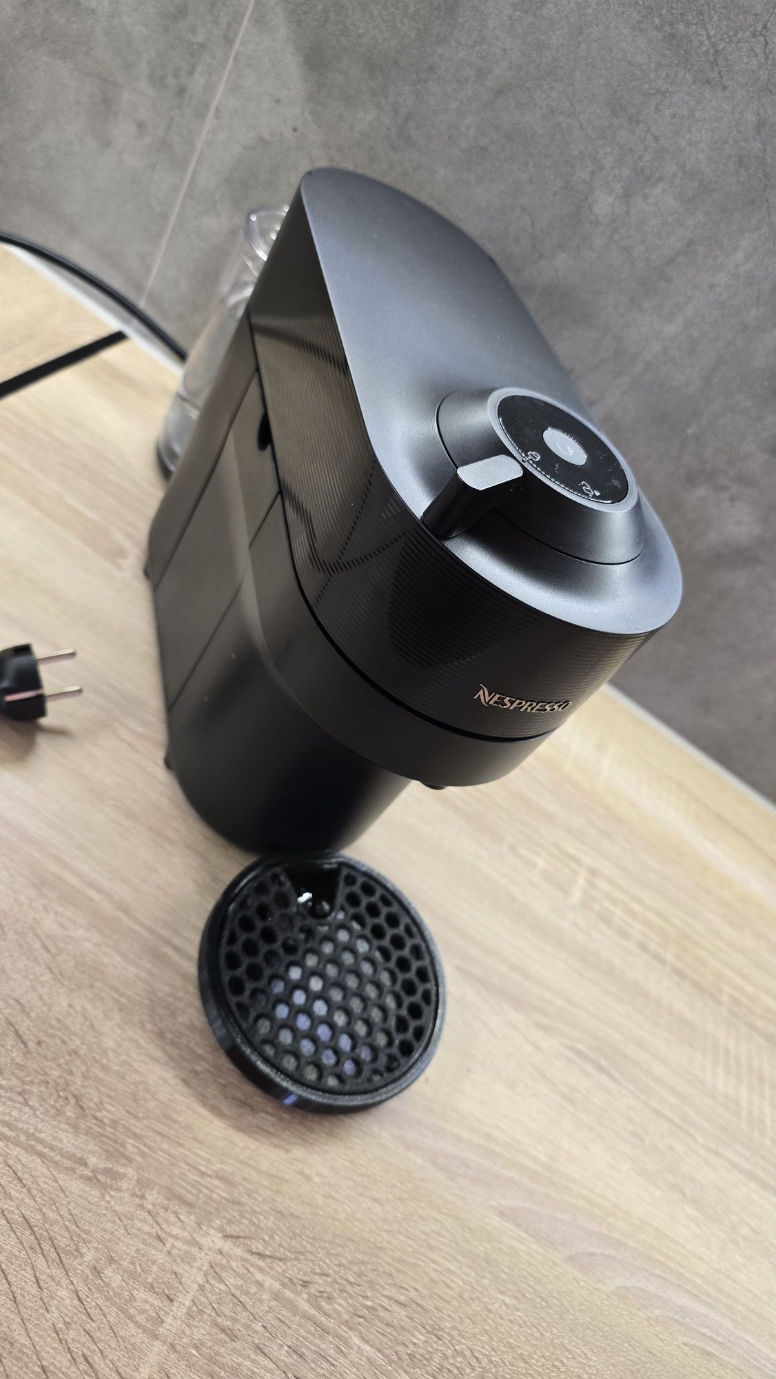 Ekspres Nespresso Vertuo + Kapsułki nierdzewne