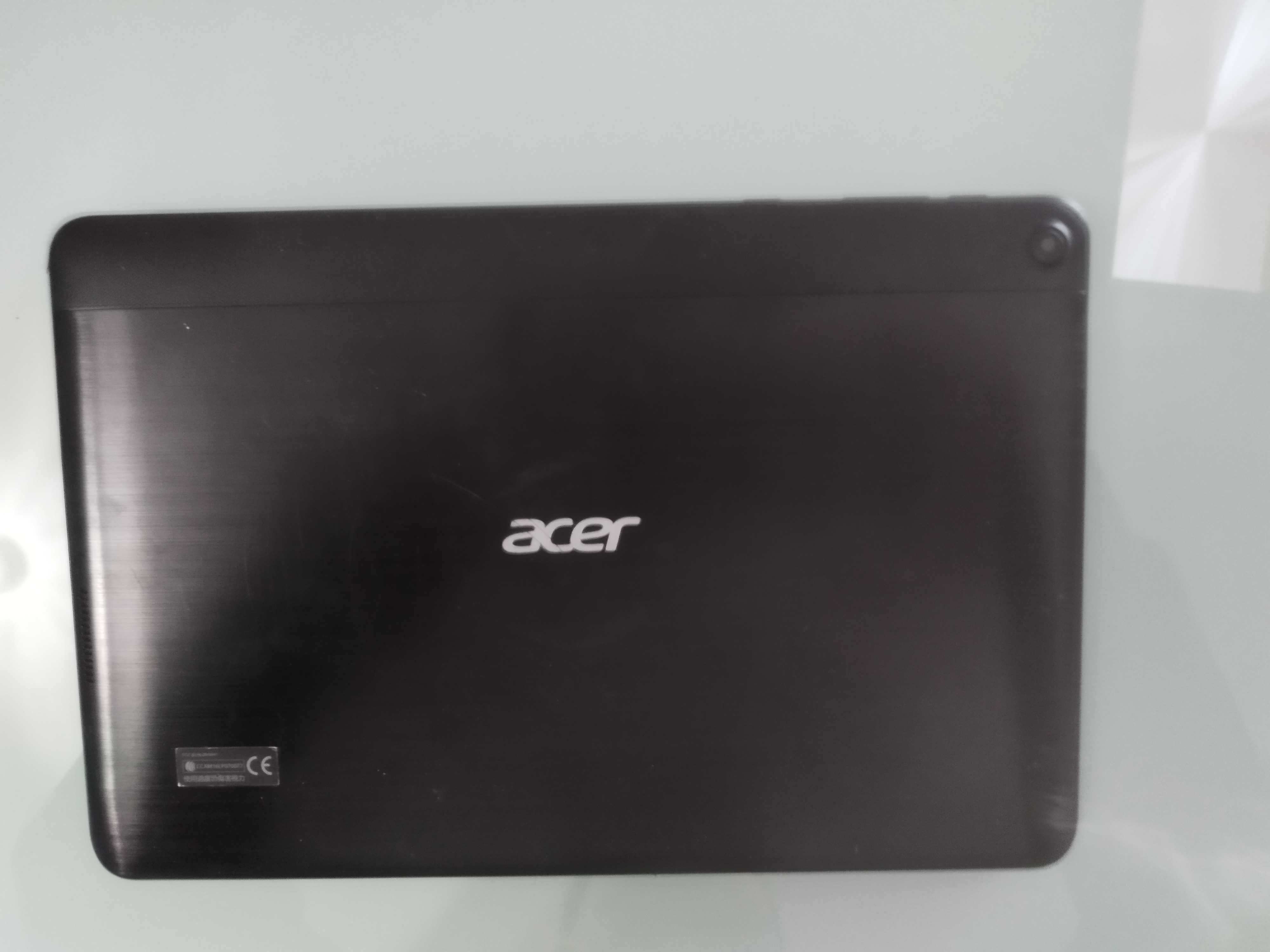 Acer One 10 - Ecra tactil