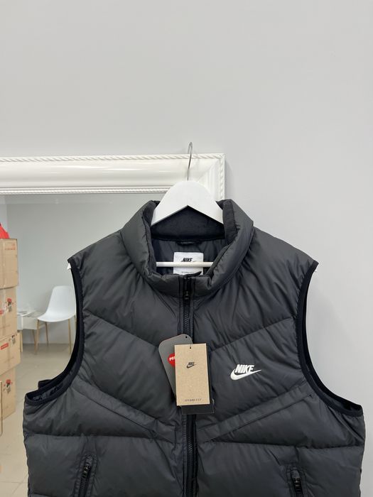 Жилетка  Nike Storm-Fit Windrunner Black Новая Оригинал
