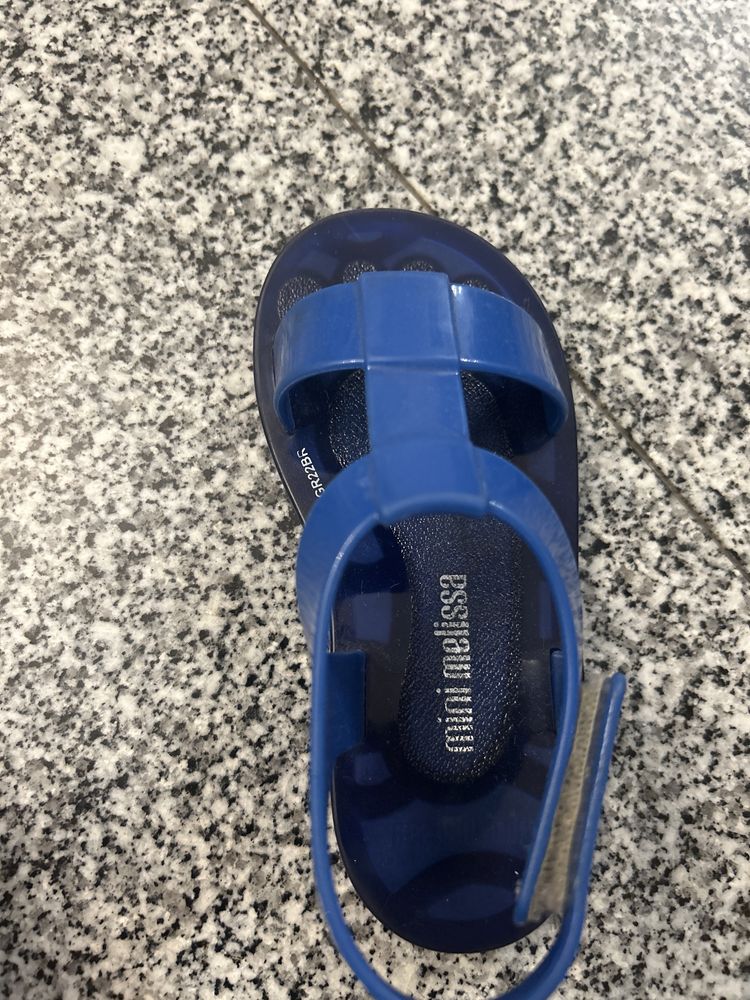 Mini Melissa 25 ou 26 sandálias criança