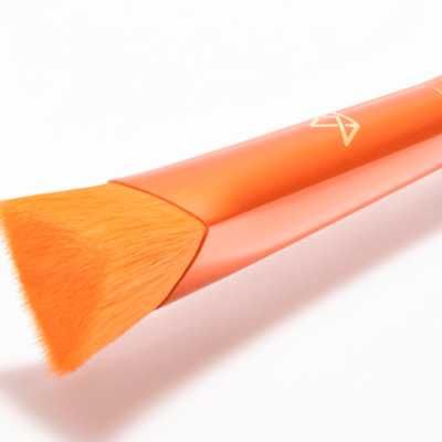 Pincel de Base Triangular Ginger Glow Mari Maria Makeup - PRÉ-VENDA