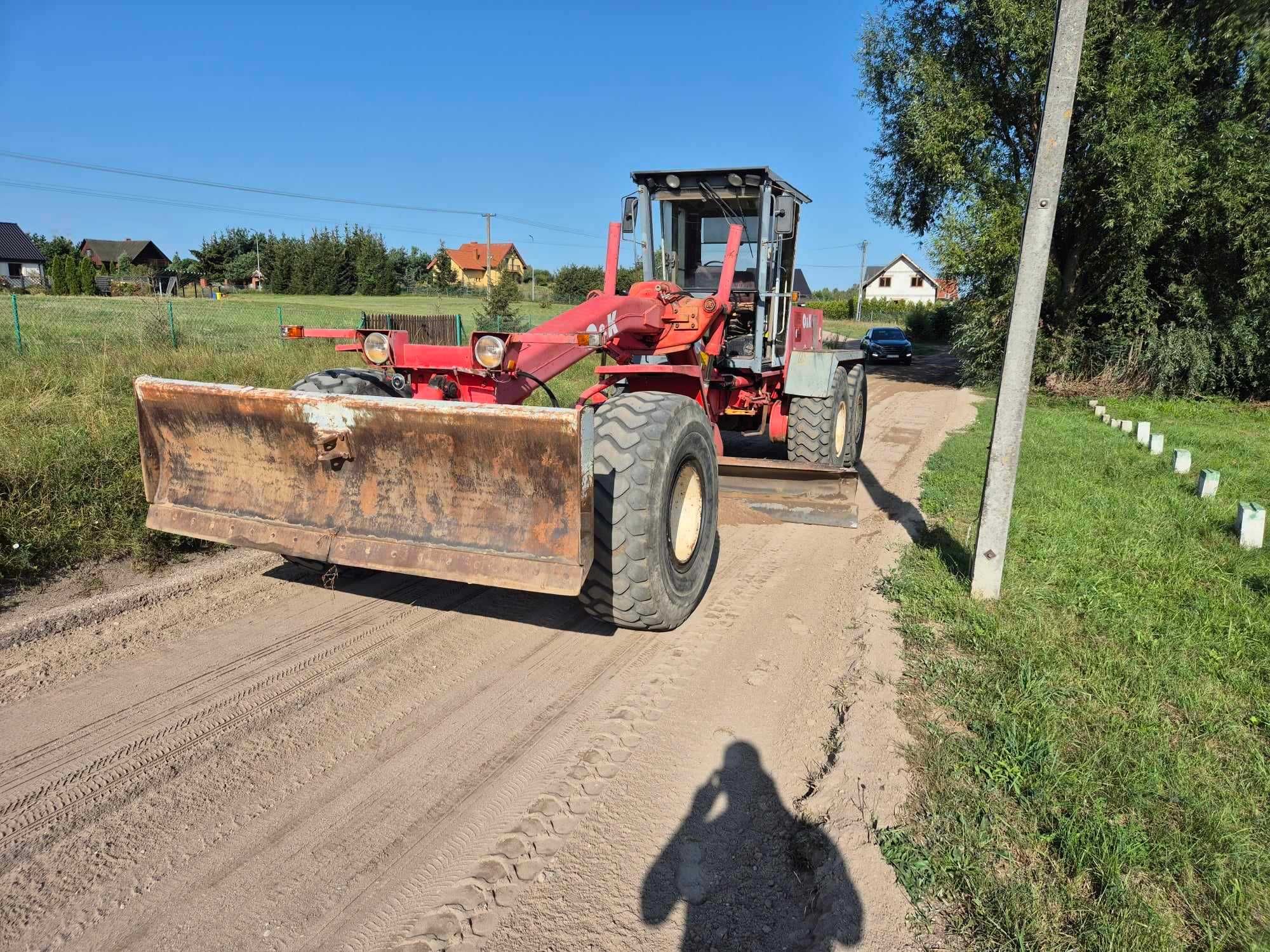 Usługi równiarką, walcem