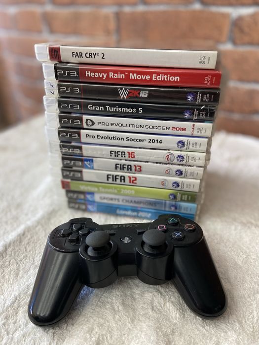 Playstation 3 c/12 jogos e 1 comando