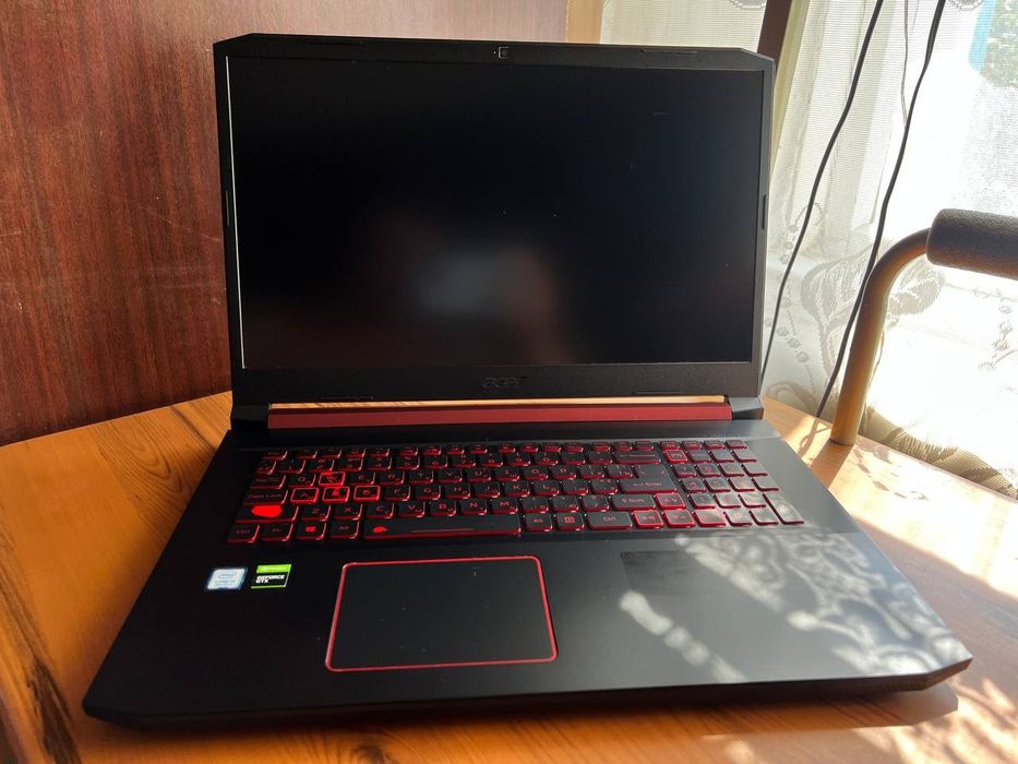 Acer Nitro 5 17.3" AN517-51-507Y Не робочий