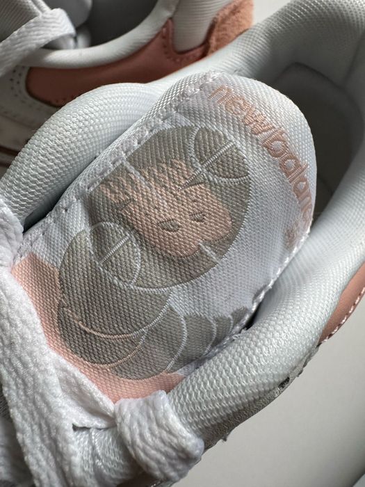 Nowe sneakersy damskie NEW BALANCE białe różowe 37