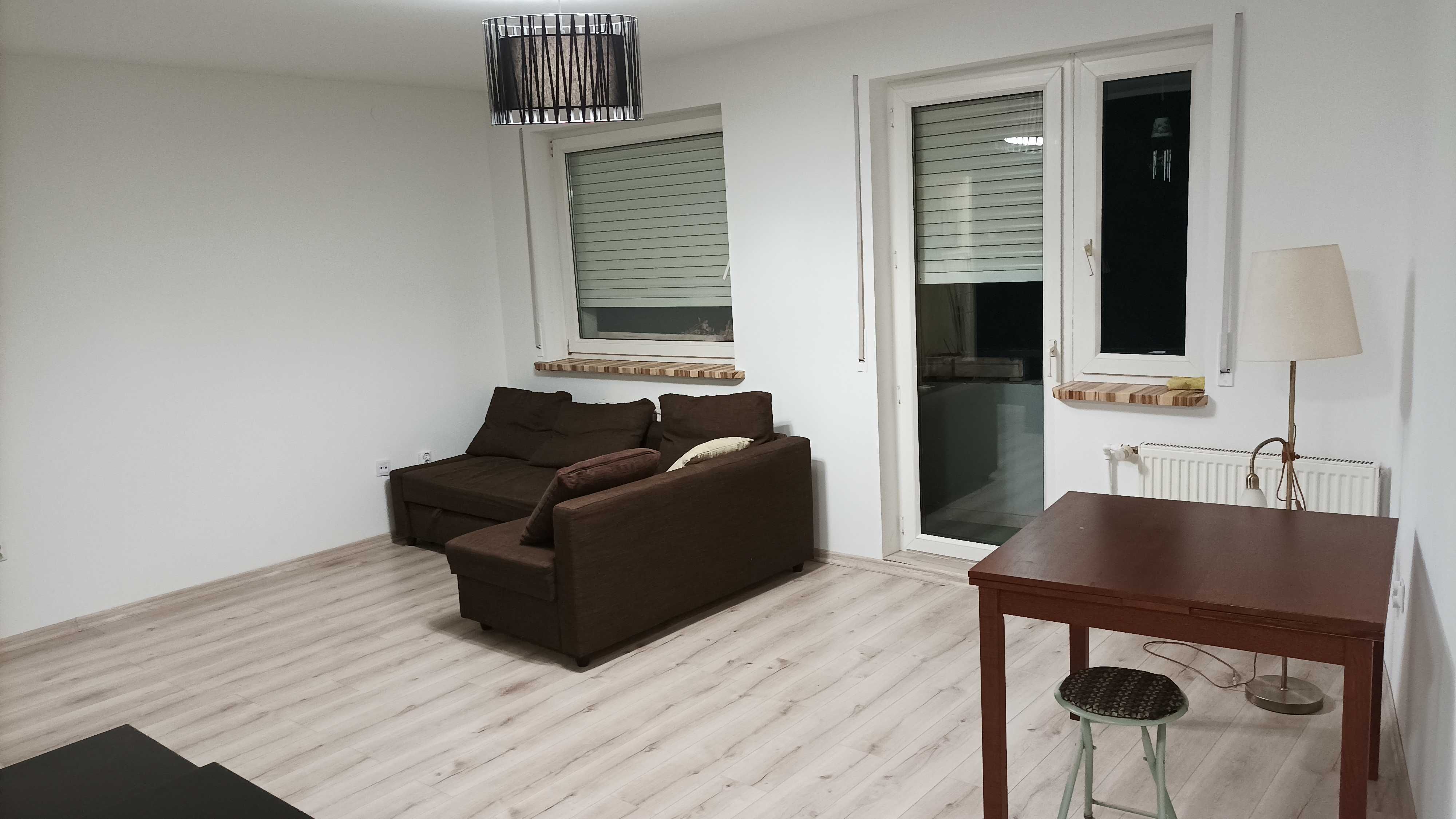 Kawalerka 36m2*Garaż *Balkon*Zielona okolica*bezpośrednio od sierpnia