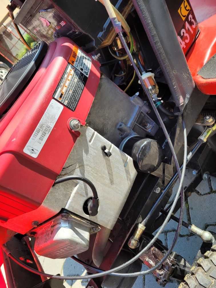 Traktor kosiarka Gardenstar 22HP Pompa Oleju kosz