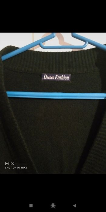 Czarny sweterek damski.Decoco fashion.