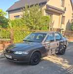 Opel Vectra stan b. dobry KLIMA