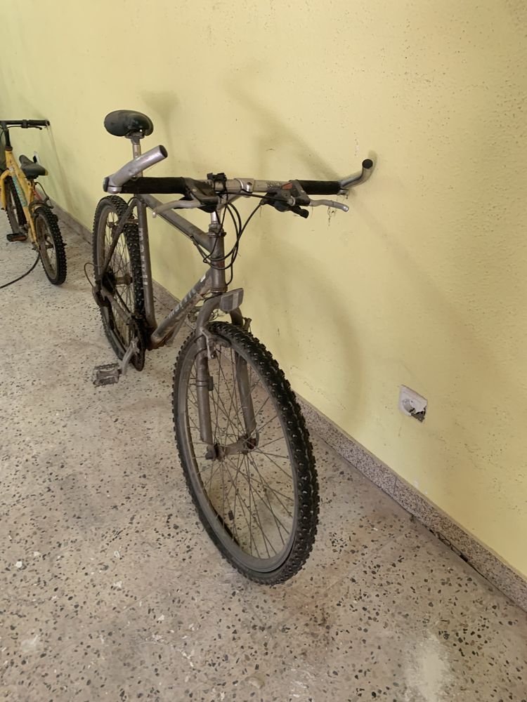 Vendo quatro bicicletas