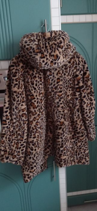 Nowa kurtka pluszowa damska panterka 42