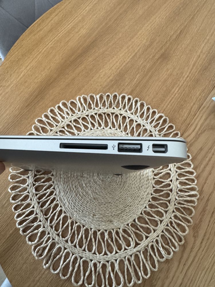 Laptop Macbook Air 13,3 Intel Core i5 PL dystrybucja