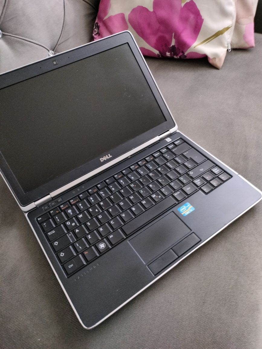 Laptop Dell e6220 i5