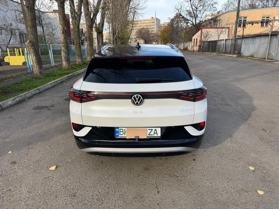 Продам практически новый VW ID 4