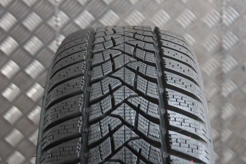 205/60/16 Dunlop Winter Sport 5 205/60 R16 8mm 2022r