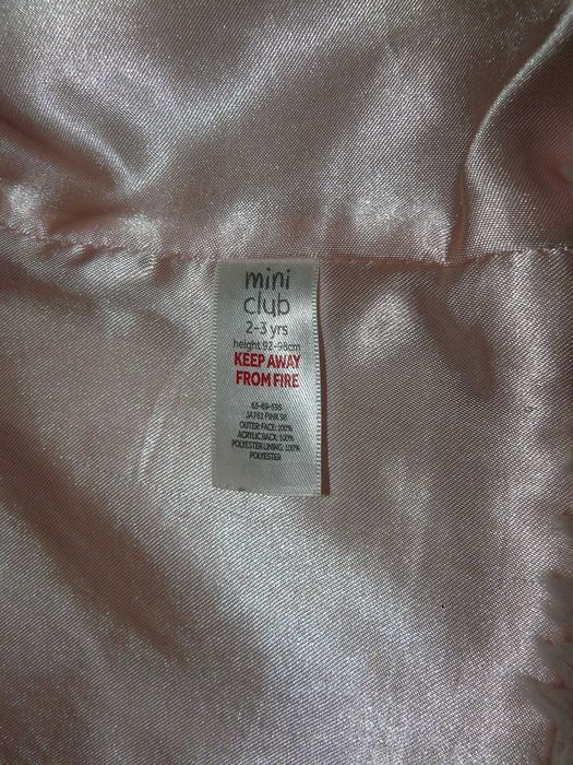 Dziewczęca narzutka/bezrekawnik różowy, puszysta kamizelka. Rozmiar 98