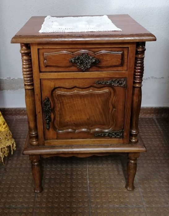 Mobília antiga RESTAURADA