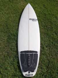 Prancha de Surf Pyzel Phantom 6'4 (Surfboard )