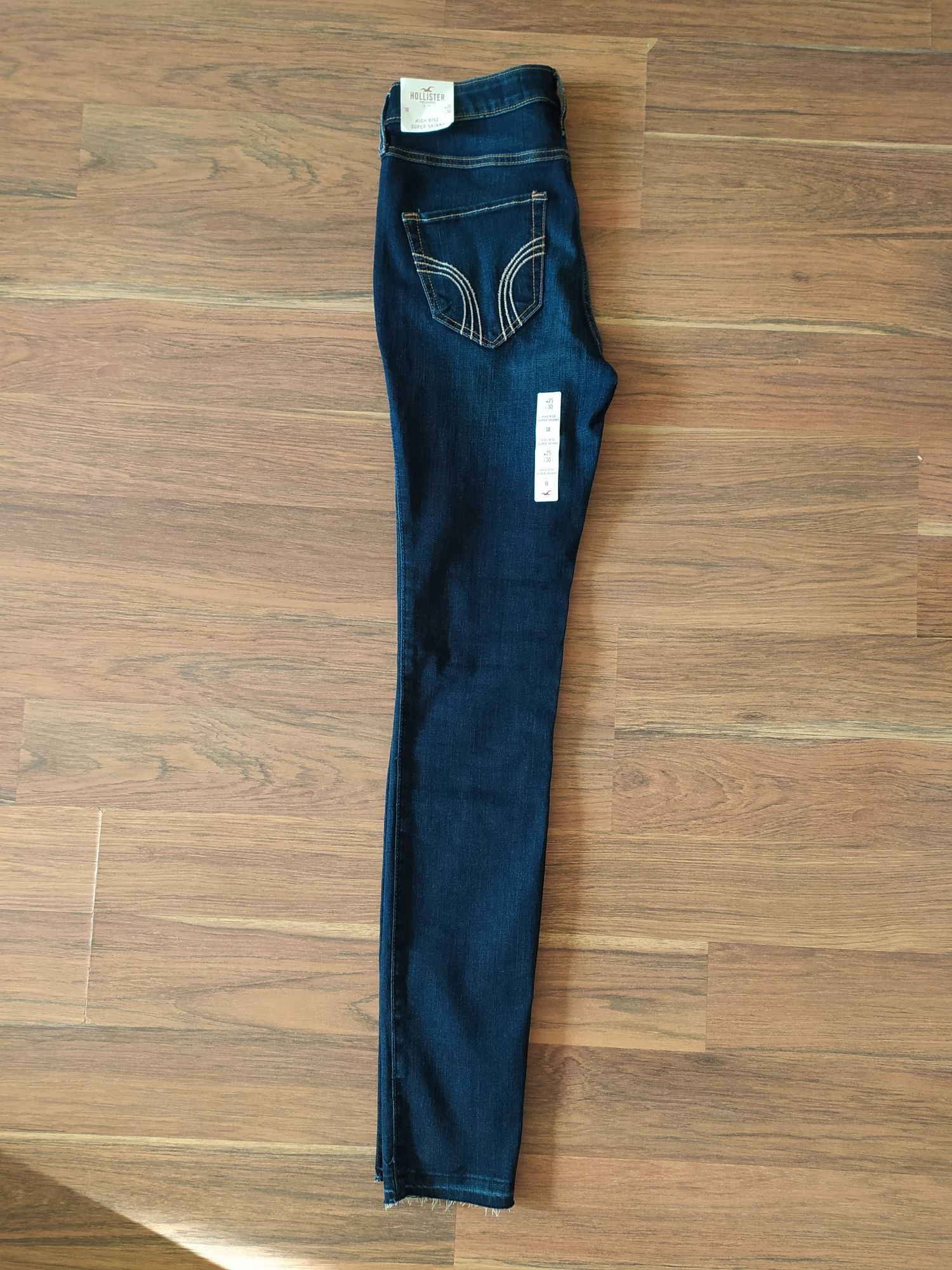 NOWE spodnie jeans Hollister hight rise, super skinny W25 L30 XS