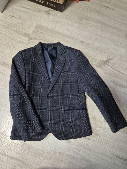 Шкільний піджак на хлопчика