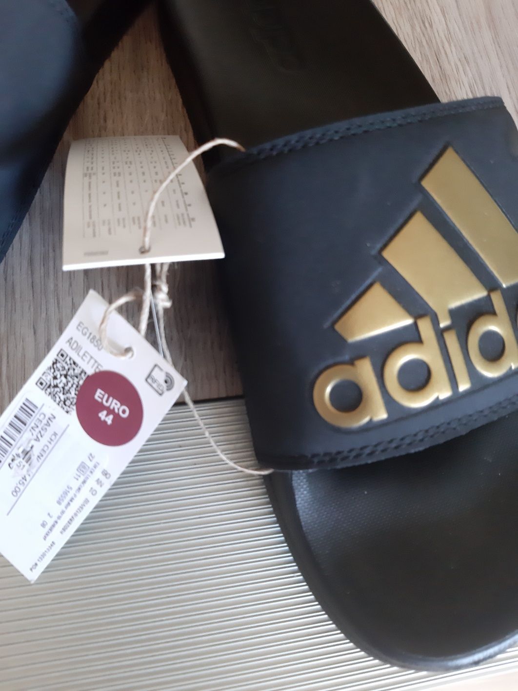 Klapki Adidas czarne złoty napis kolekcja limited sport męskie klapki