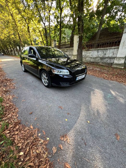 Срочно! Volvo v50 2008р 1,6 дизель.