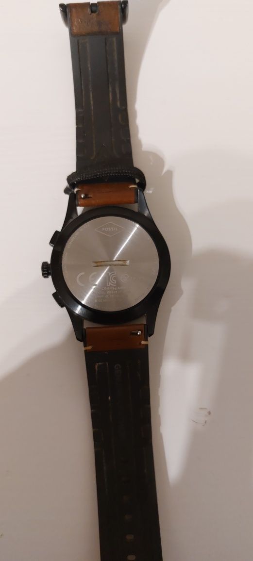 Zegarek fossil q hybrid