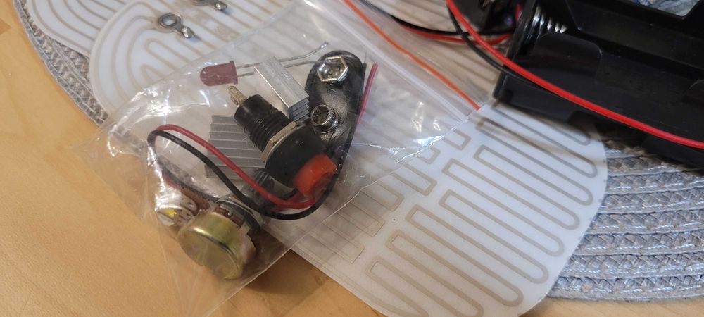 Elektronika - zestaw różnych rzeczy