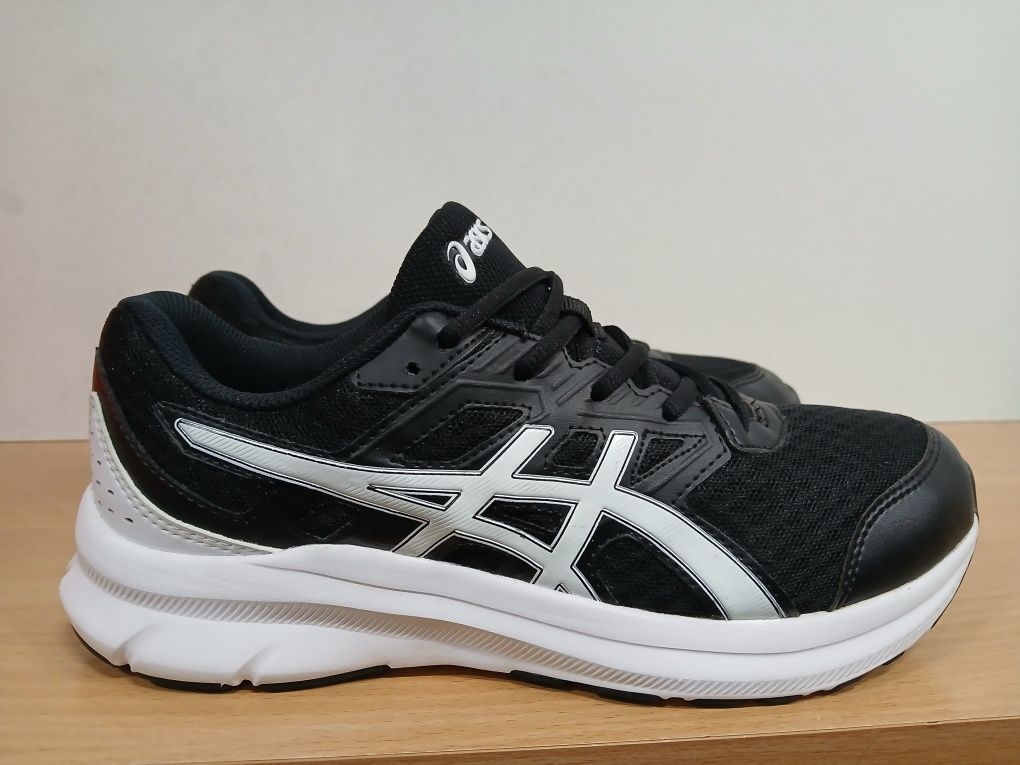 Кроссовки 43-42,5 р/27,5см Asics Jolt