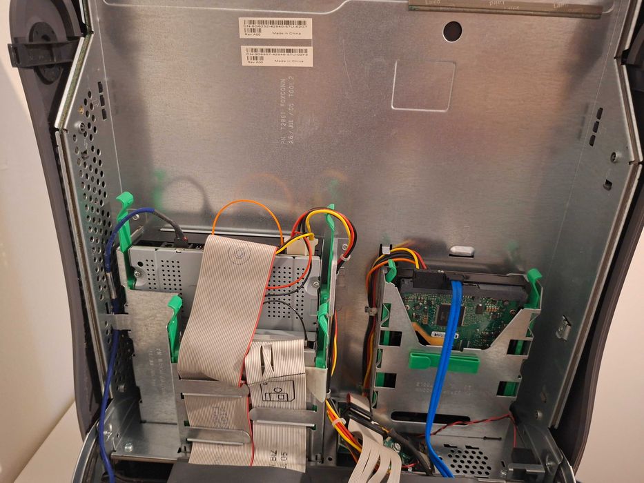 Torre de computador  Dell Optilex GX 280