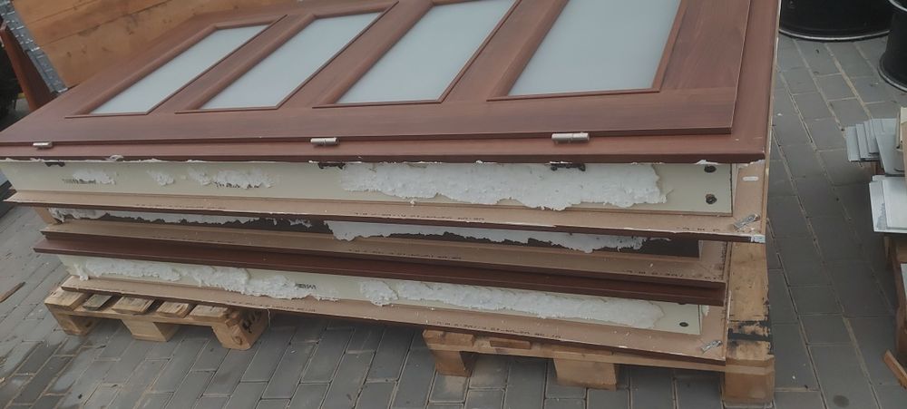 Drzwi Porta 80cm I 90cm z ościeżnicami - 3 sztuki