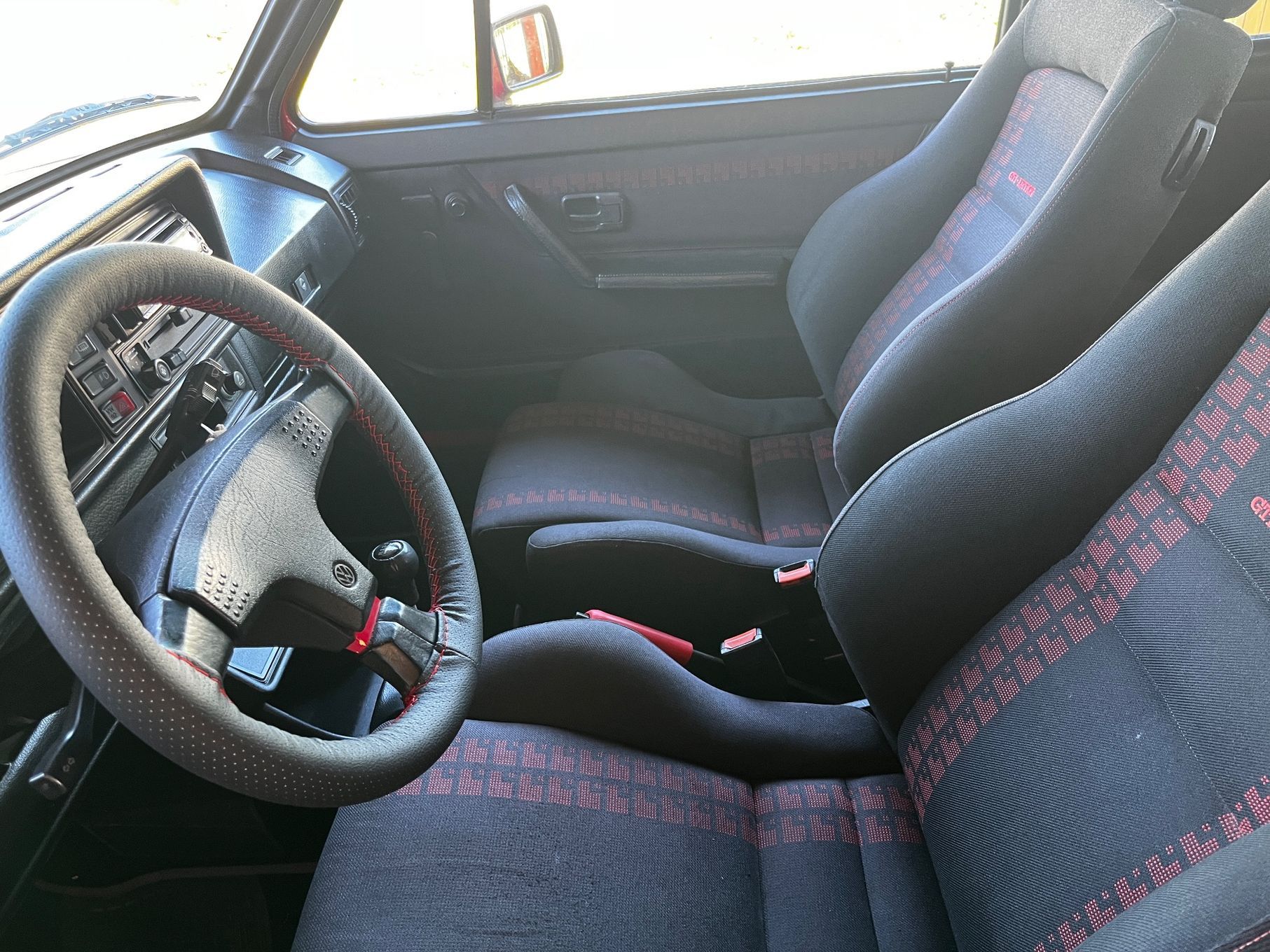 Volkswagen Golf Golf mk1 cabrio w wersji sport line