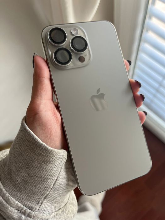 Iphone 15 pro max 256gb