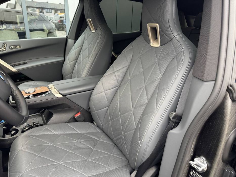 BMW iX 2023 freshauto