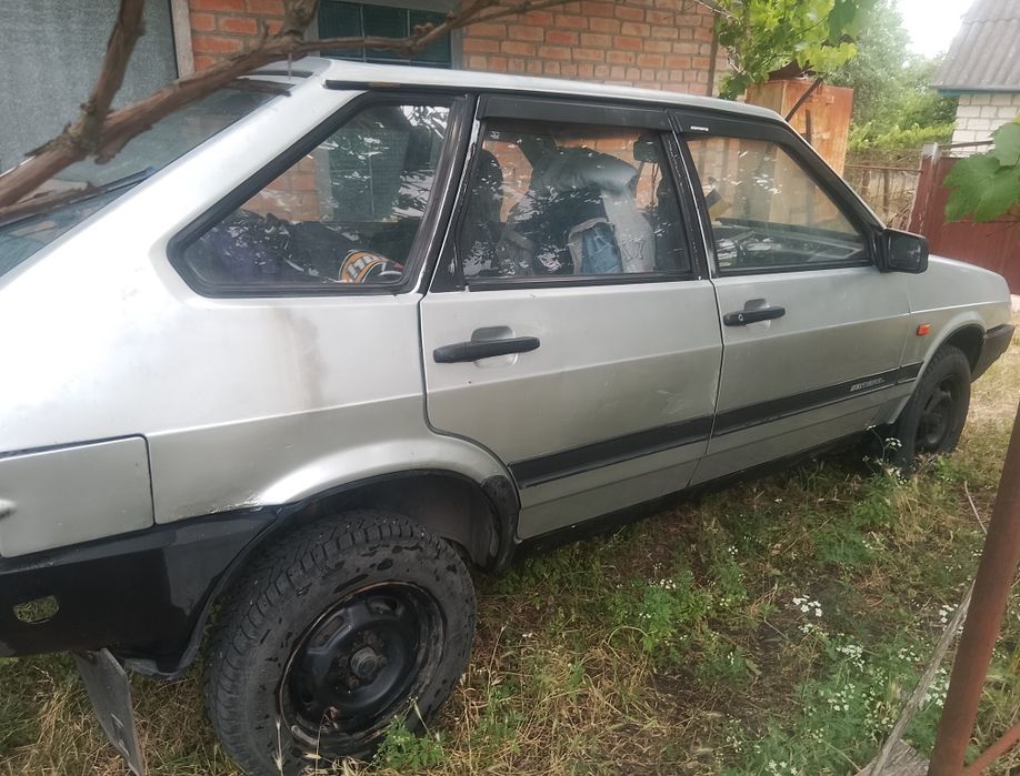 Продам ваз 2109 (2002)