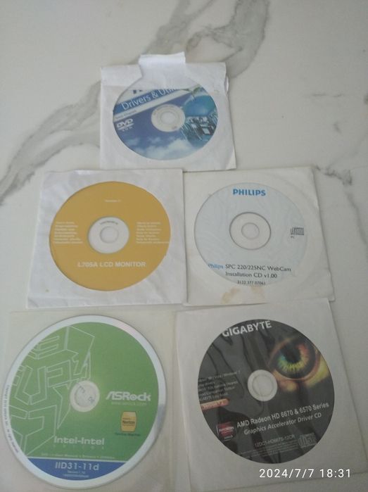 Компьютер с монитором