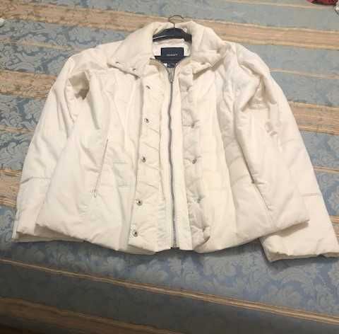 Parka/blusão de senhora, de cor branca e da marca de luxo Gant