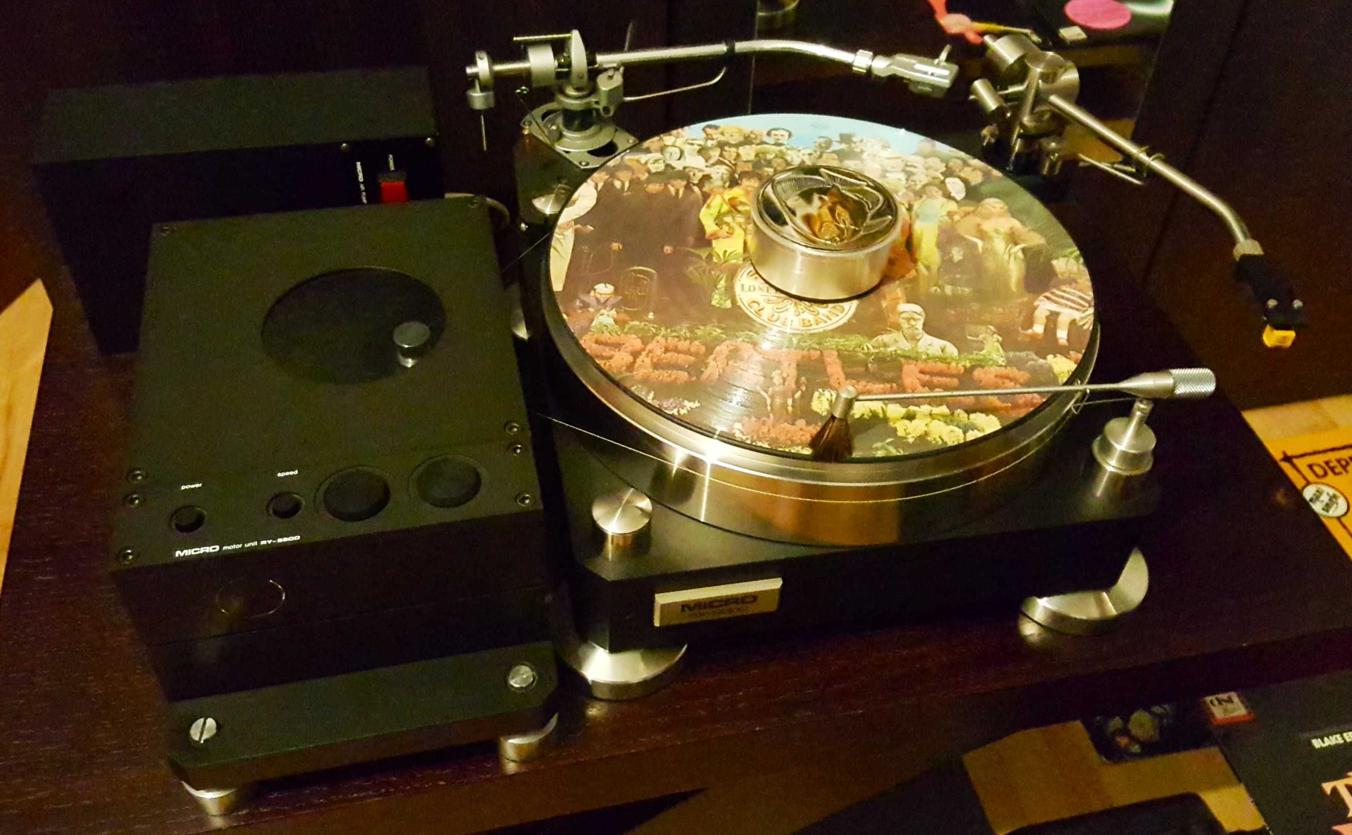 Niesamowity gramofon Micro sx 8000