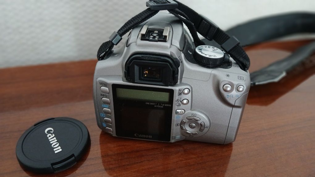 Canon EOS 350D Rebel XT lustrzanka cyfrowa 8 MP CMOS Digic II