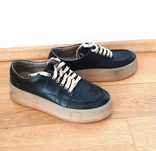 Czarne  damskie sneakersy 7MIL