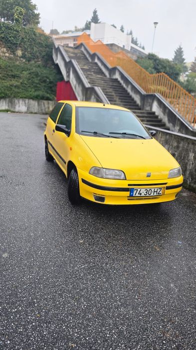 Fiat Punto 1.1 (vendo ou troco)