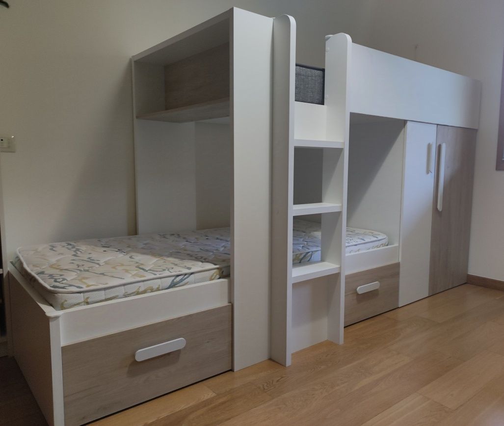Cama Beliche c/ Armário + 2 gvetas