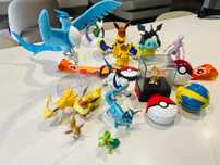 Brinquedos Rei leao, avatar, pokemon e mine craft